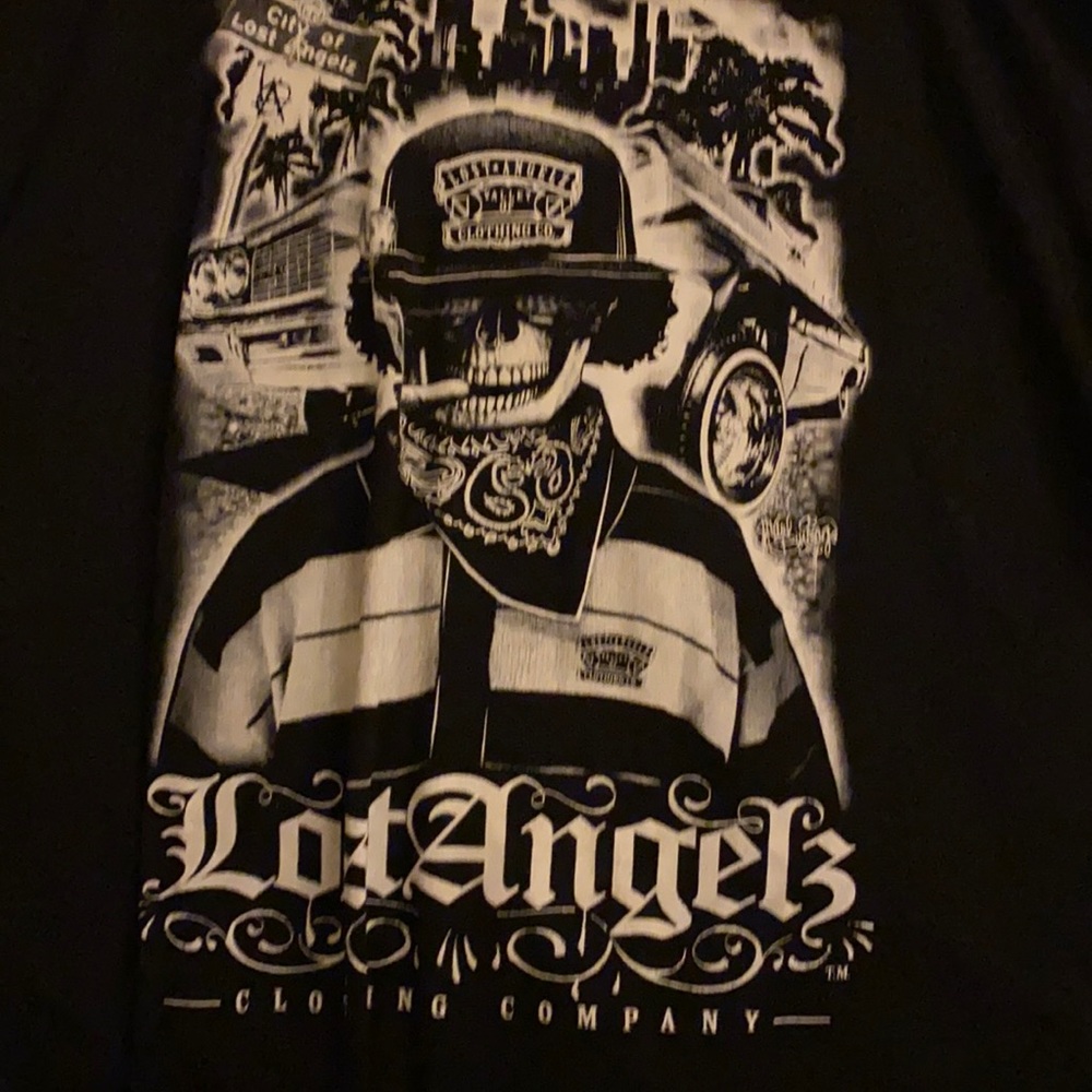 Graphic tee